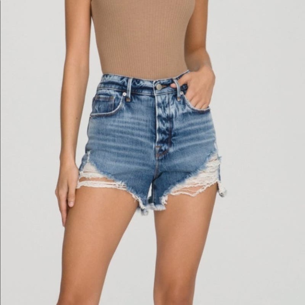 Good American Indigo Frayed Jean Shorts